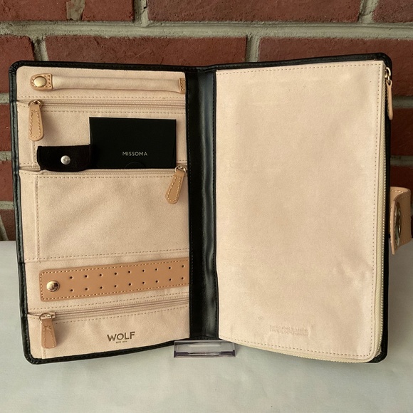 WOLF Est.1834”Chloe”Laser Cut Leather Jewelry Portfolio Case NWOT - Picture 9 of 16